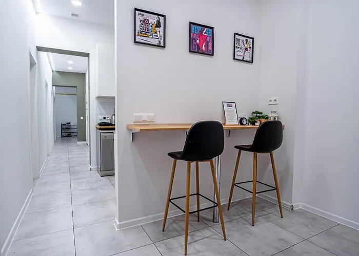 Jaracza 15 Prywatne وودج